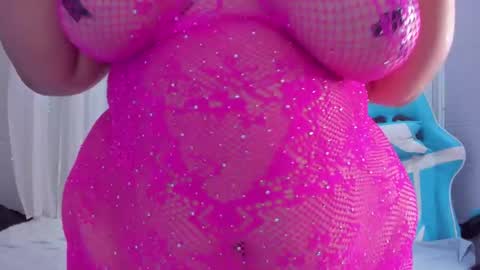 Snapshot of alice_vince chatting on April 1, 2026, 8:17 pm Alice online show from April 1, 2026, 8:17 pm