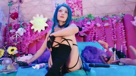 Snapshot of alicebenett_ chatting on May 28, 2026, 9:34 pm online show from May 28, 2026, 9:34 pm