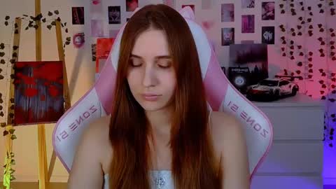 alicecharmy online show from February 21, 2025, 5:09 pm