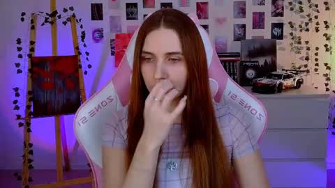 alicecharmy online show from March 8, 2025, 11:58 am