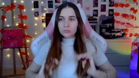 alicecharmy online show from November 1, 2025, 6:15 am