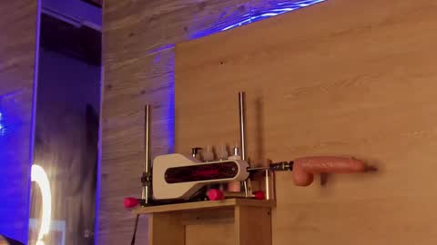 Alice  online show from February 22, 2025, 12:38 am