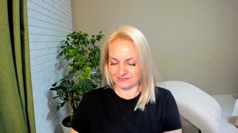 Alicee online show from February 7, 2025, 3:41 pm