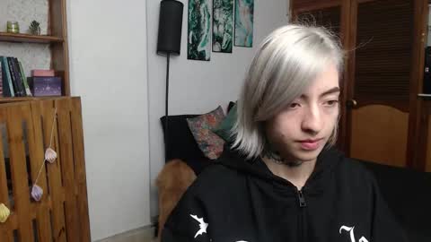 alicee_logan_ online show from February 23, 2026, 2:53 am