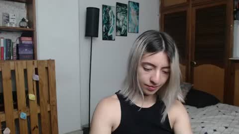 alicee_logan_ online show from July 19, 2026, 1:31 am