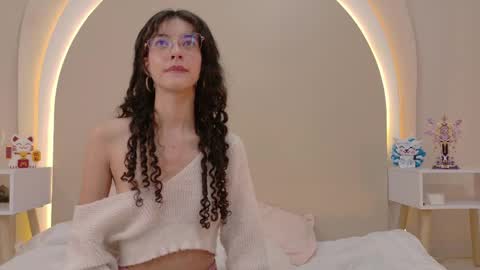Snapshot of alicee_rodriguez chatting on April 29, 2026, 6:47 pm alice online show from April 29, 2026, 6:47 pm