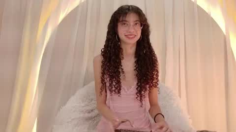 Snapshot of alicee_rodriguez chatting on July 9, 2026, 6:12 pm alice online show from July 9, 2026, 6:12 pm