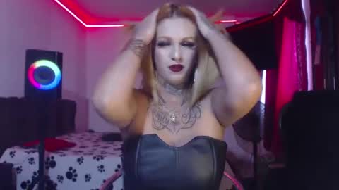 Snapshot of aliceesmiths chatting on January 31, 2025, 6:03 pm aliceesmiths online show from January 31, 2025, 6:03 pm