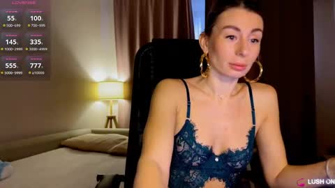 Daniella online show from April 16, 2026, 1:06 am