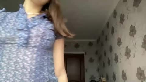 Snapshot of aliceinlustland chatting on December 3, 2025, 11:08 am aliceinlustland online show from December 3, 2025, 11:08 am