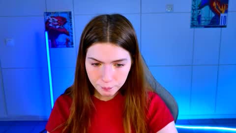 Snapshot of aliceinredsquare_ chatting on November 1, 2025, 5:09 am Alice online show from November 1, 2025, 5:09 am