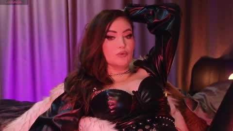 Snapshot of alicejameson chatting on May 26, 2026, 9:44 pm alicejameson online show from May 26, 2026, 9:44 pm
