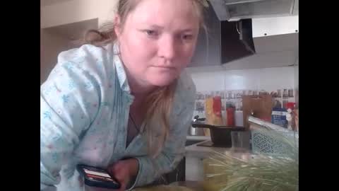 Snapshot of alicelakatana chatting on January 15, 2025, 11:10 am AliceLaKatana online show from January 15, 2025, 11:10 am