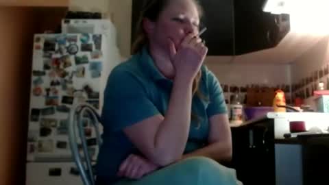 Snapshot of alicelakatana chatting on February 10, 2025, 9:47 pm AliceLaKatana online show from February 10, 2025, 9:47 pm