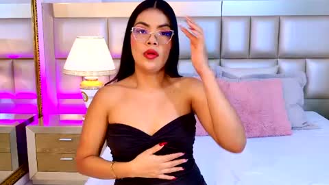 AliceLavender online show from July 28, 2026, 2:57 pm
