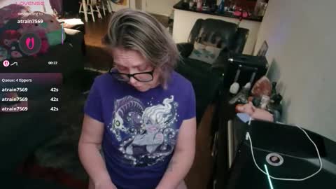 Alice Liddell online show from March 26, 2026, 7:25 am