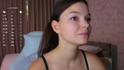 u can name me Alice online show from May 23, 2026, 3:05 pm