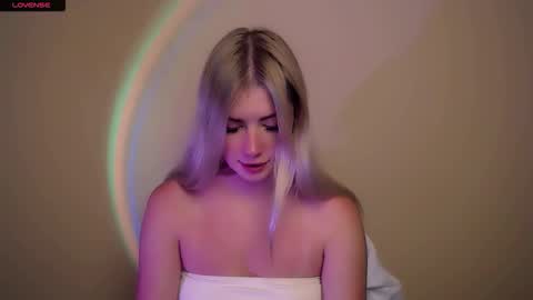 Alice online show from October 28, 2025, 3:14 pm