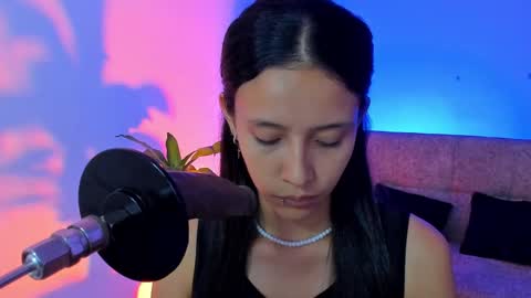 Snapshot of alicemoon__ chatting on November 13, 2025, 10:14 am Alicee online show from November 13, 2025, 10:14 am