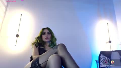 alicenoir_ online show from July 28, 2026, 11:15 pm