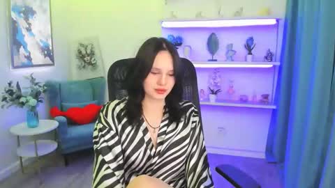 Snapshot of alicepertime chatting on May 15, 2026, 6:59 pm alicepertime online show from May 15, 2026, 6:59 pm
