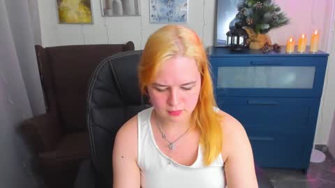 Snapshot of alicepopsy chatting on January 19, 2025, 9:02 pm Alice online show from January 19, 2025, 9:02 pm