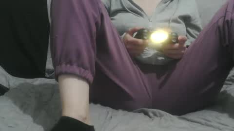 Snapshot of alicerabbithole03 chatting on December 18, 2024, 8:57 pm Alice online show from December 18, 2024, 8:57 pm