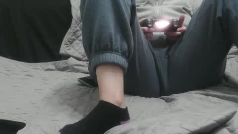 Snapshot of alicerabbithole03 chatting on January 4, 2025, 12:27 pm Alice online show from January 4, 2025, 12:27 pm