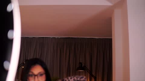 Snapshot of aliceravenx chatting on December 20, 2024, 5:57 am Alice online show from December 20, 2024, 5:57 am