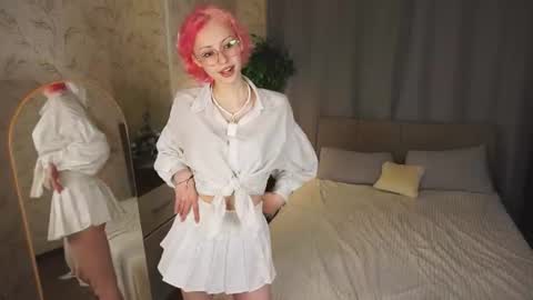 Milly online show from July 24, 2026, 6:33 am