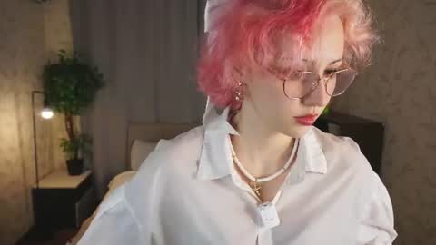Milly online show from July 26, 2026, 6:32 am