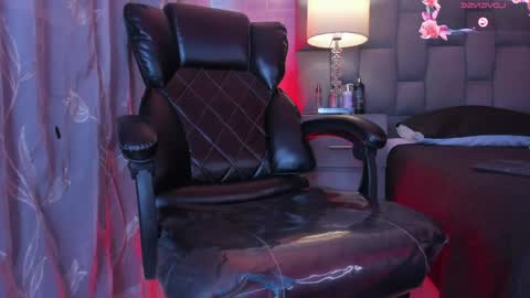 Snapshot of alicestevens_ chatting on May 15, 2026, 1:40 pm Alicestevens online show from May 15, 2026, 1:40 pm