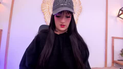 Alice online show from September 13, 2025, 2:33 am