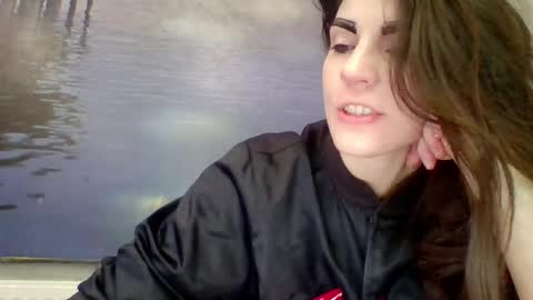 AliceTailorrr online show from May 6, 2026, 6:52 am