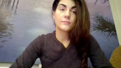 AliceTailorrr online show from May 18, 2026, 7:52 pm