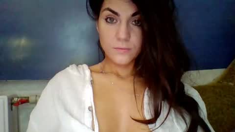 AliceTailorrr online show from June 20, 2026, 4:43 pm