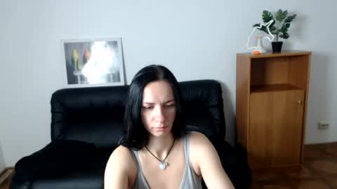 Alice online show from July 25, 2026, 5:27 am