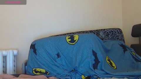 Snapshot of alicewoolfy chatting on November 18, 2025, 9:19 pm AliceWoolfy online show from November 18, 2025, 9:19 pm