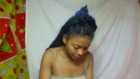 Snapshot of alicia9794 chatting on May 7, 2026, 6:52 am alicia9794 online show from May 7, 2026, 6:52 am