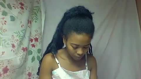 Snapshot of alicia9794 chatting on May 27, 2026, 8:06 pm alicia9794 online show from May 27, 2026, 8:06 pm