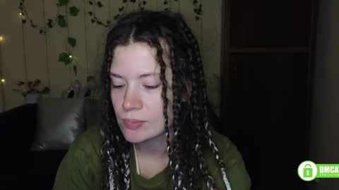 Alicia online show from March 1, 2026, 6:21 pm