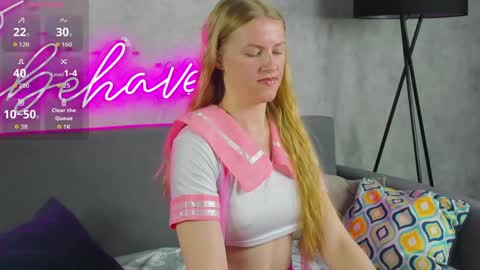 Alicia 2 GMT 3am-9am TueThuFriSun 9am-15pm Sat online show from April 8, 2026, 11:05 pm