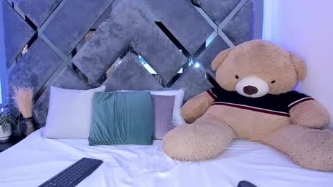 Snapshot of alicia_jerez1 chatting on December 12, 2024, 2:44 pm Alice online show from December 12, 2024, 2:44 pm