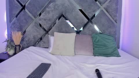 Snapshot of alicia_jerez1 chatting on February 10, 2025, 1:22 pm Alice online show from February 10, 2025, 1:22 pm