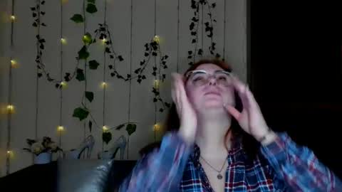 Alicia online show from February 11, 2026, 6:29 am