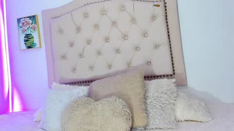       online show from January 29, 2025, 12:54 am