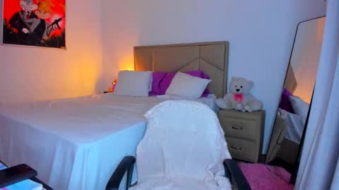 aliciabiden online show from April 8, 2026, 7:19 am