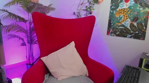 Snapshot of aliciacore chatting on May 16, 2026, 7:45 pm Alicia online show from May 16, 2026, 7:45 pm