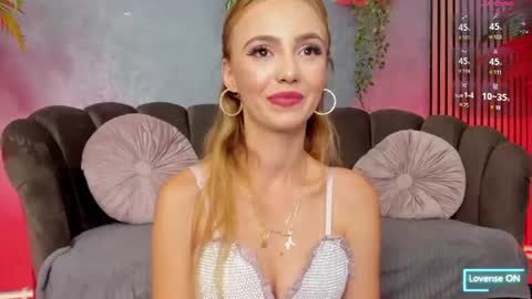 aliciahazel online show from July 27, 2026, 7:43 pm