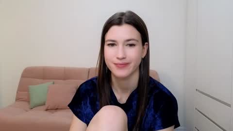 alicianoveli online show from December 21, 2024, 11:22 am